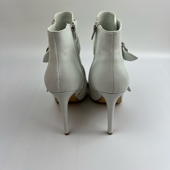 Guess Wardyn Peep Toe Wedges Size 8 - Picture 2 of 16